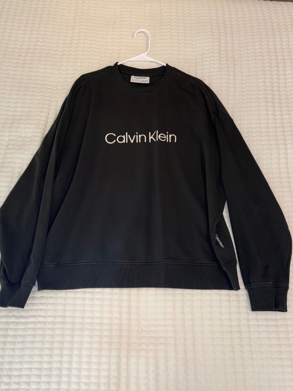 Calvin Klein Sweater